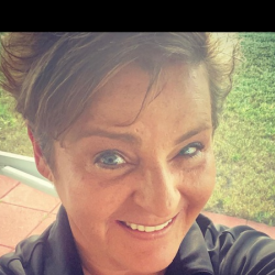 View Top Individual - 'Yvonne Hill' fundraiser page using image