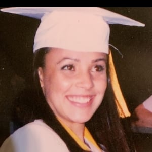 View Top Individual - 'Hallie Hanson' fundraiser page using image