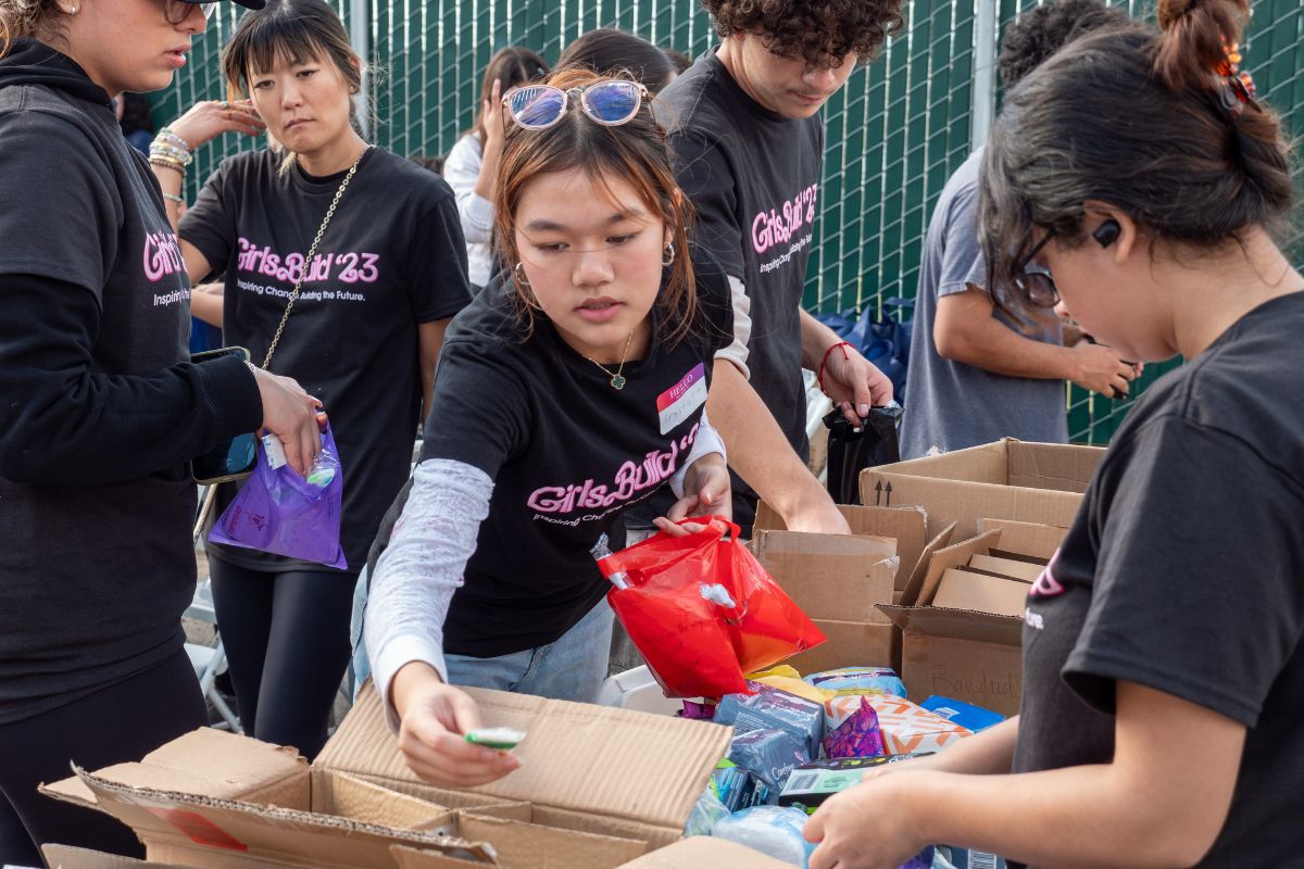Go to the GirlsBuild Fire Disaster Support event page