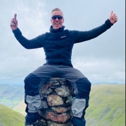 View Top Individual - 'Stuart Barrett' fundraiser page using image