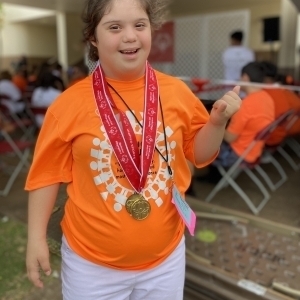 View Top Individual - 'Ella Martinez' fundraiser page using image