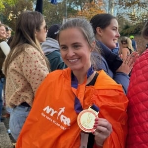 Lillian Blakely's fundraising page for Achilles International