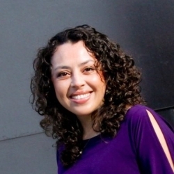 View Top Individual - 'Vickie Ramos Harris ' fundraiser page using image