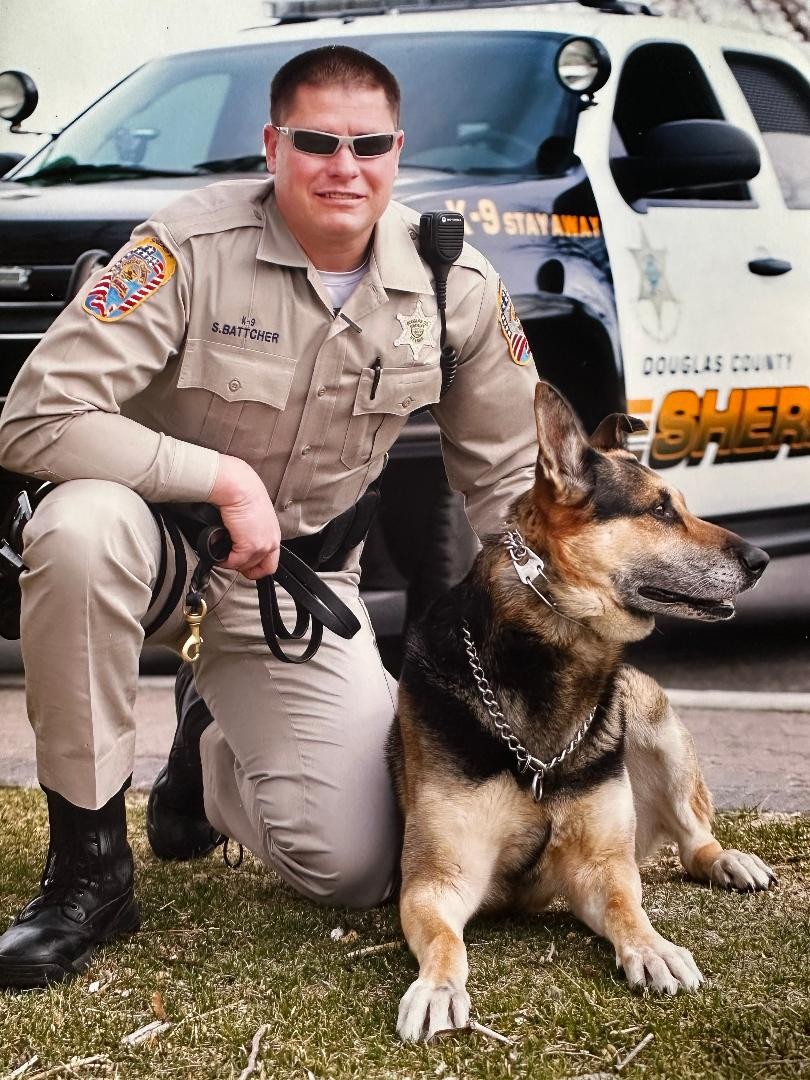 Back the Badge and Books Family Foundation logo logo