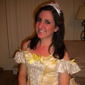 Dana Olone