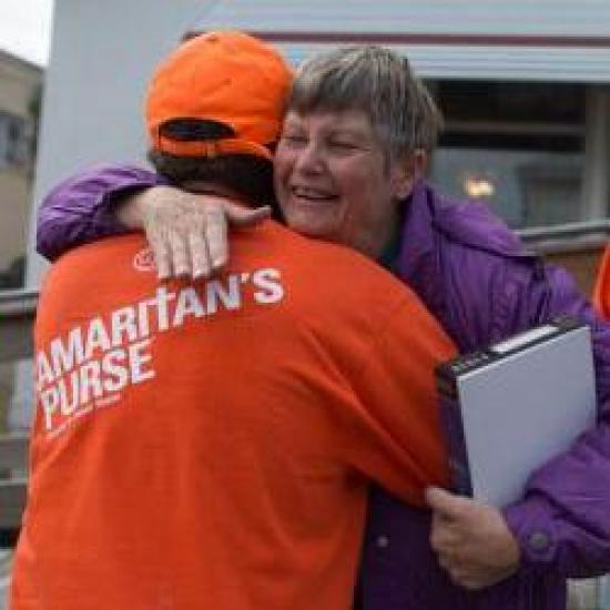 Safe Harbor Marinas's fundraising page for Samaritan's Purse