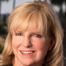 Tricia Holt's Instagram, Twitter & Facebook on IDCrawl