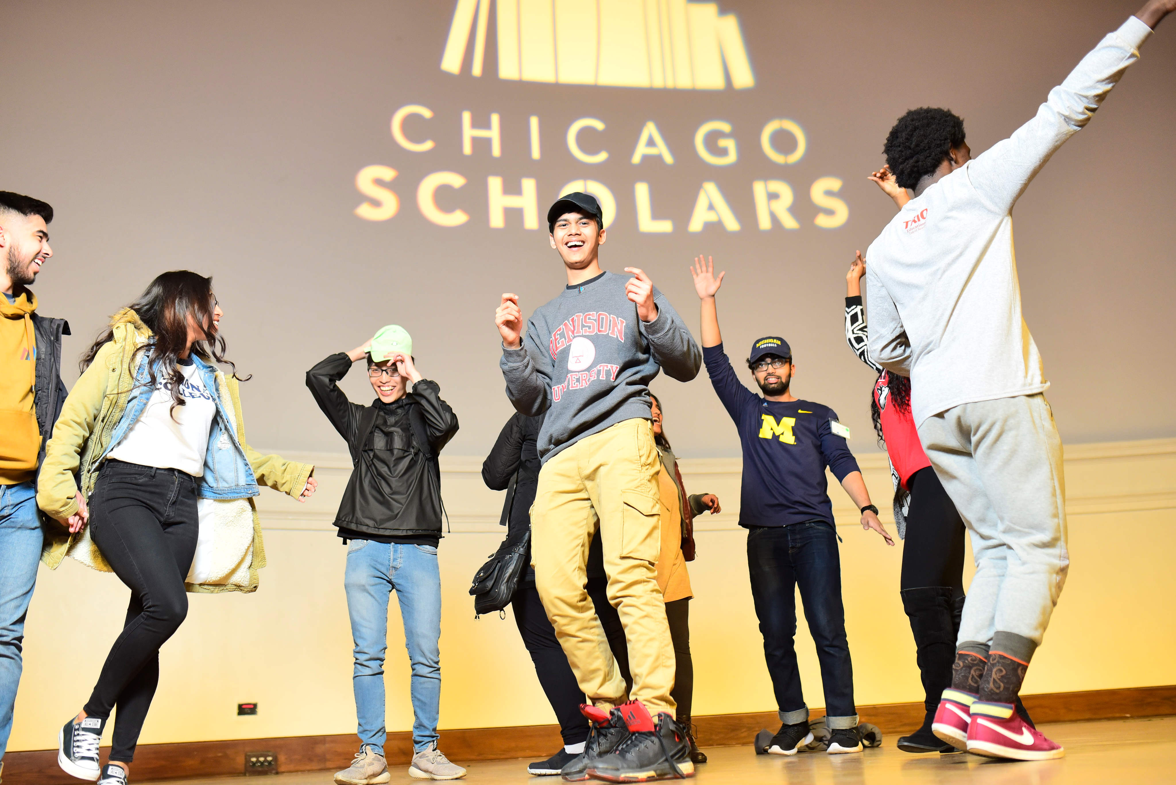 Donate To Chicago Scholars