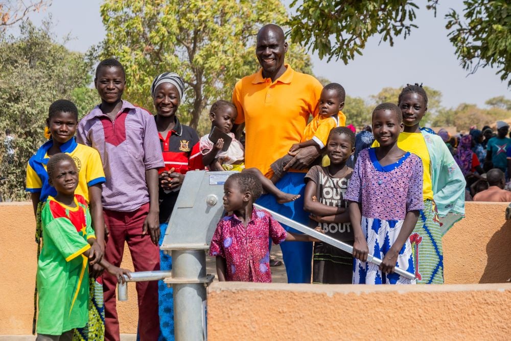 Burkina Faso family at a Sonder Project well.